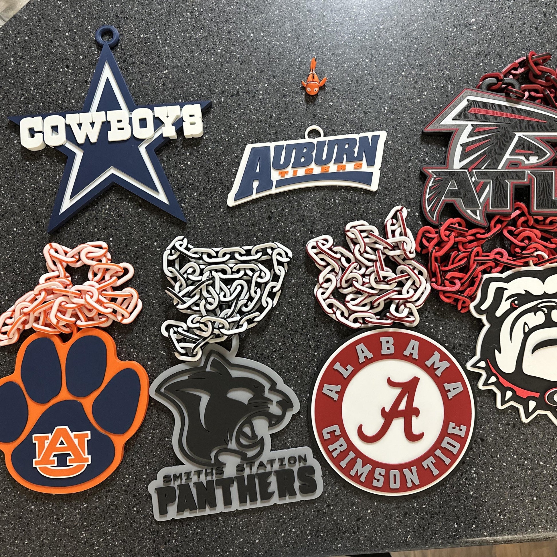 Custom Big Chain Pendant – Personalized 7.5” Wide Statement Necklace | Custom Logo Jewelry for Clubs, Teams, Parties & Events