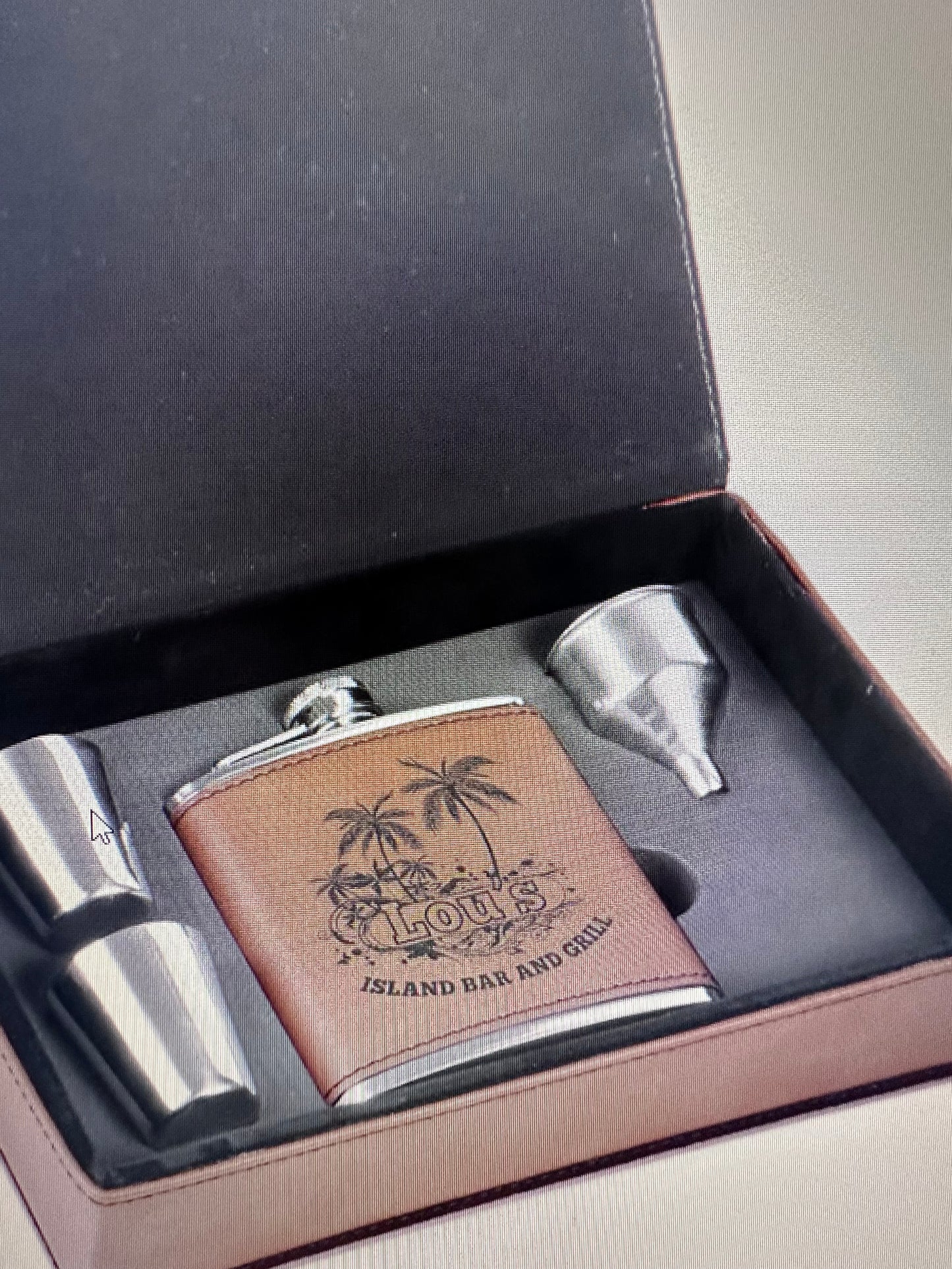 Engraved flask gift set